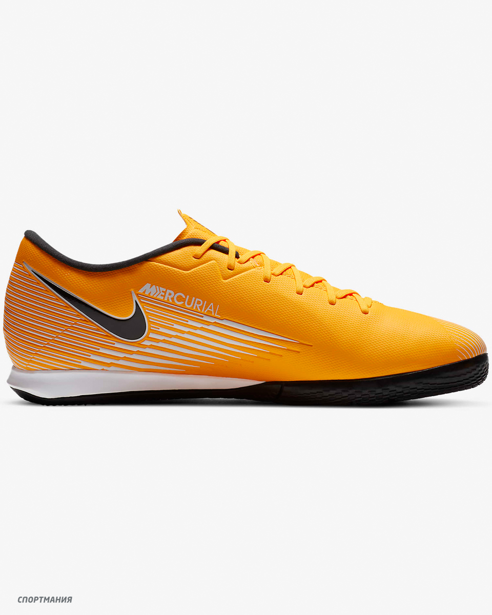 AT7993-801 Футзалки Nike Vapor 13 Academy IC оранжевый, белый, черный  мужчины цвет оранжевый, белый, черный