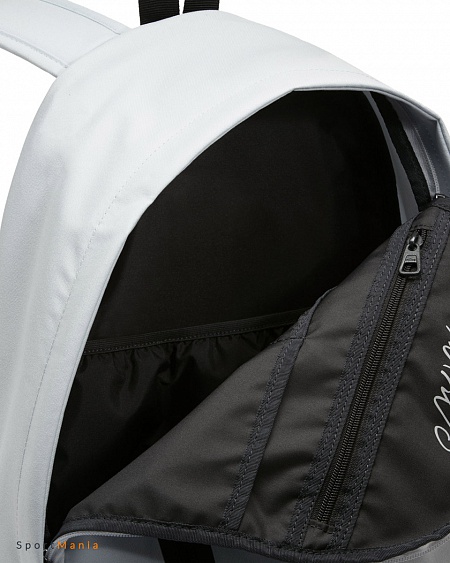BA5278-043 Футбольный рюкзак Nike CR7 Cheyenne белый, черный