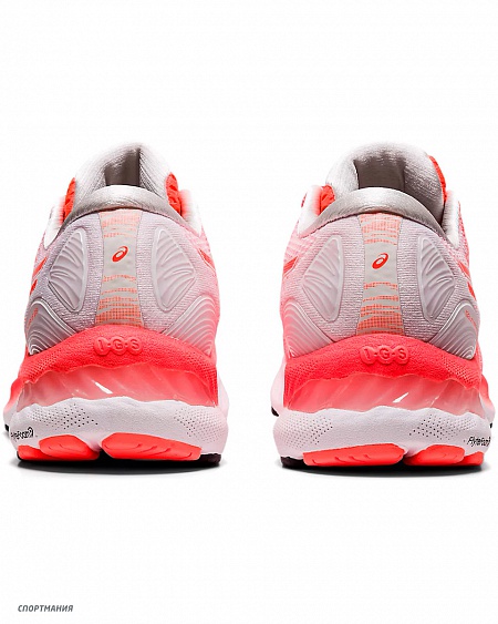 1012B140-600 Кроссовки беговые женские Asics Gel-Nimbus 23 Tokyo коралловый, белый