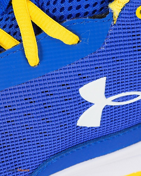 1300016-400 Кроссовки для баскетбола Under Armour Jet синий, желтый