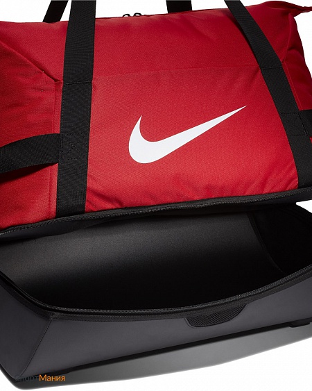 BA5507-657 Сумка Nike Club Team Hardcase Medium красный