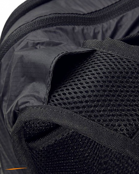 3013A149-014 Рюкзак беговой Asics Running Backpack черный